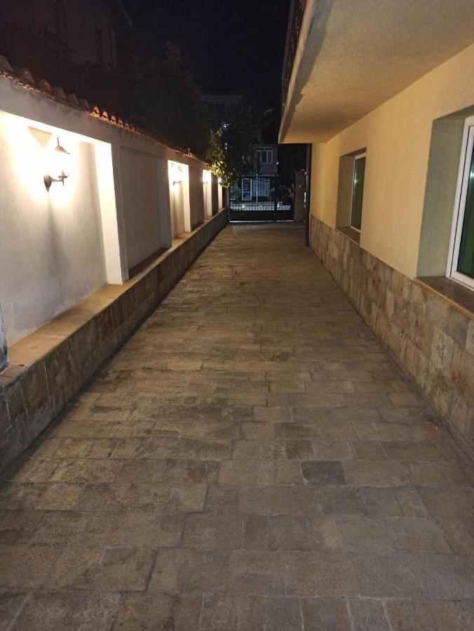 Statevi Guest Apartment فيلينغراد المظهر الخارجي الصورة