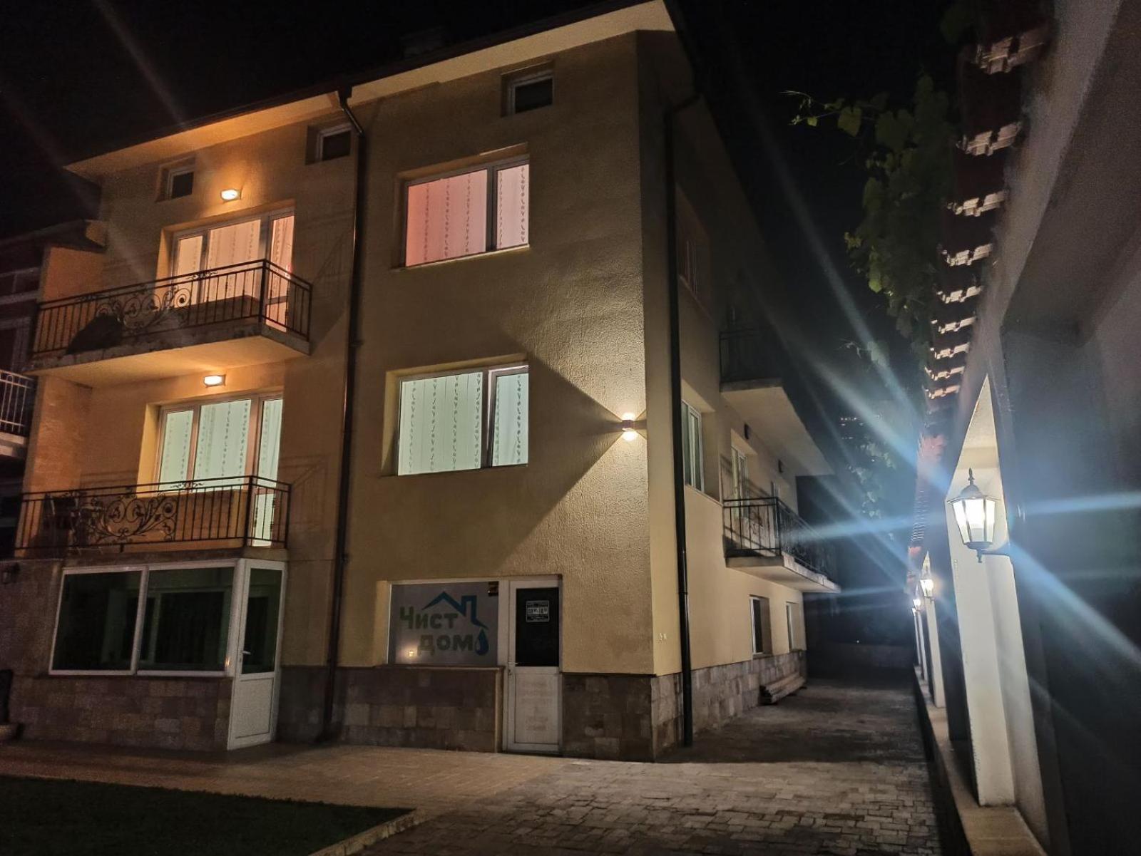 Statevi Guest Apartment فيلينغراد المظهر الخارجي الصورة